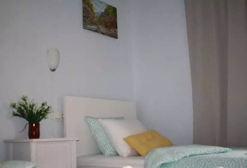 Aceró Home