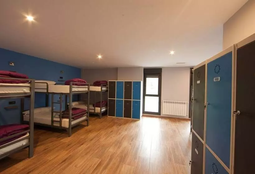 Albergue Miguelín   Hostel