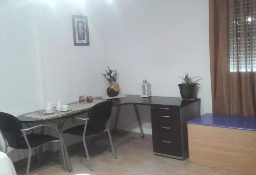 تختخواب و صبحانه Casa Frente Al Lago Rosa