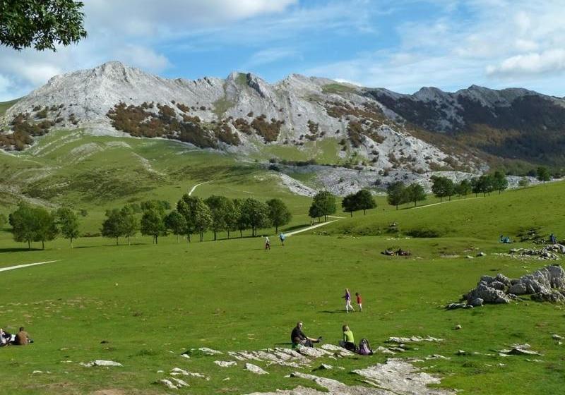 Casa Rural Eikolara Landetxea