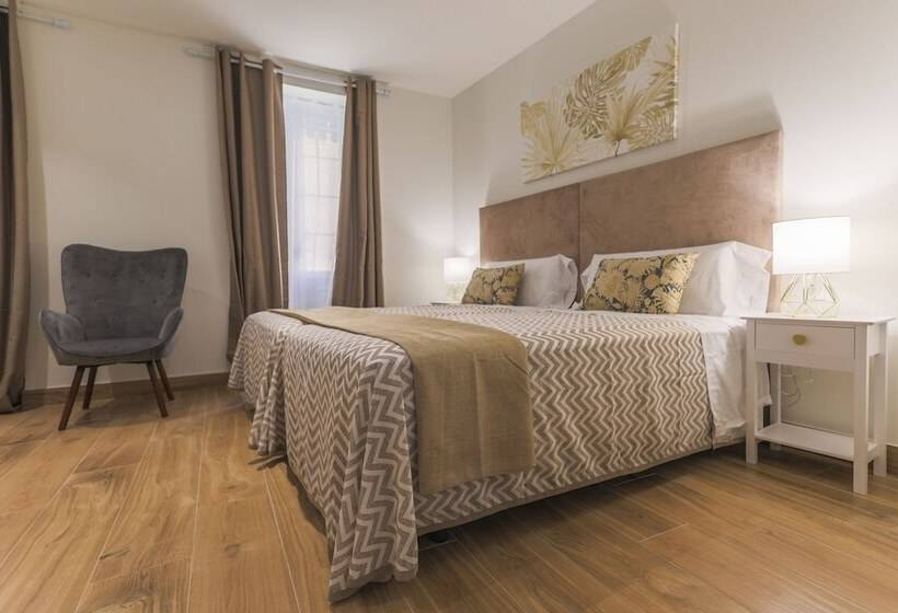 مسافرخانه Habitaciones Amelia