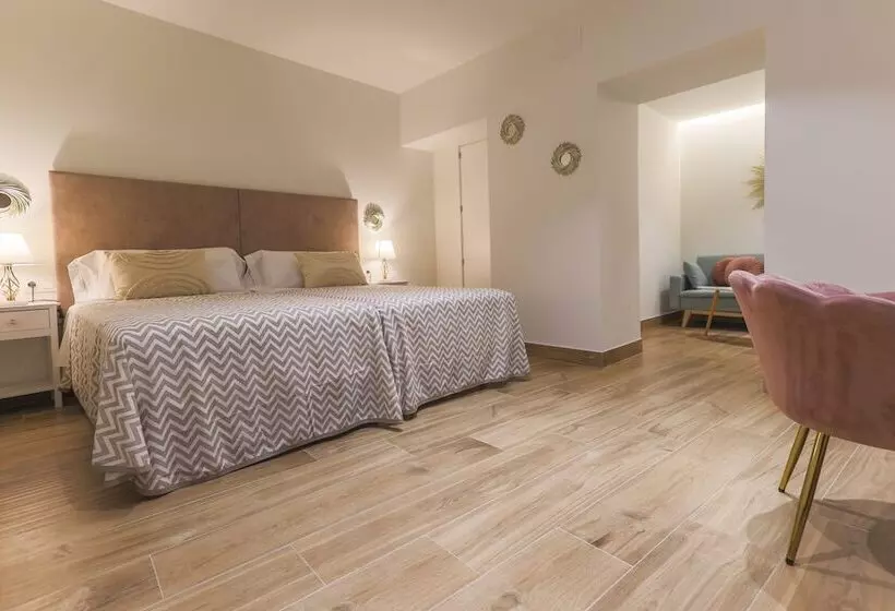 مسافرخانه Habitaciones Amelia