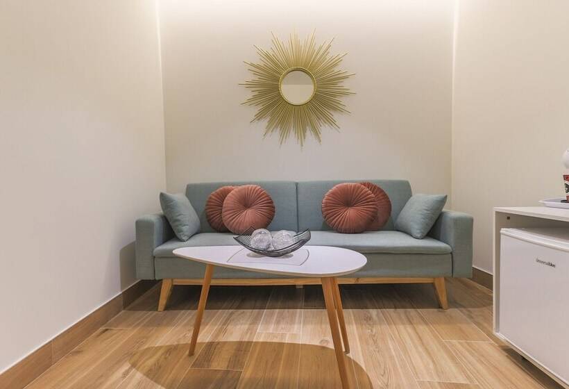 مسافرخانه Habitaciones Amelia