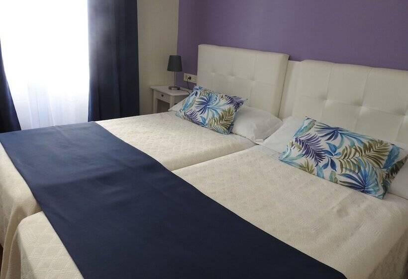 مسافرخانه Habitaciones Amelia