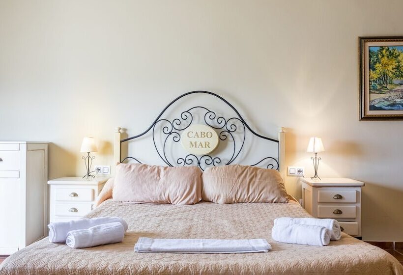 簡易ホテル H. Sutton Cabo De Gata