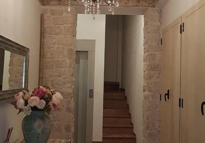 مسافرخانه Habitaciones Amelia