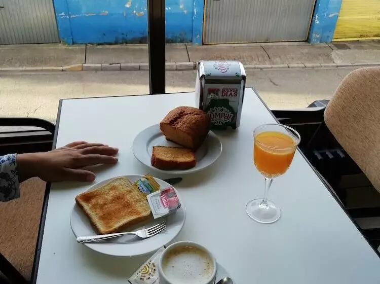 Hostal La Estrada Restaurante