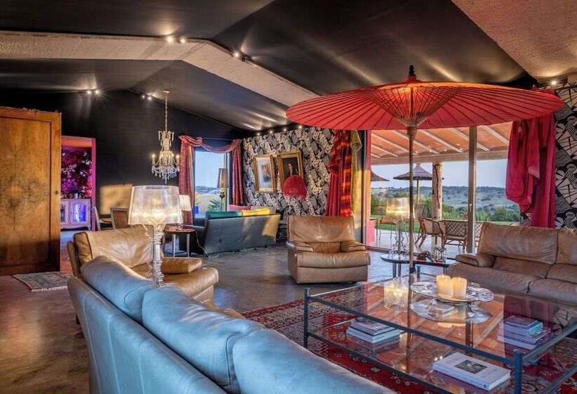 ホテル Aal Cachucho