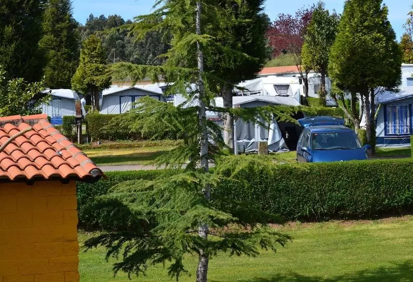 ホテル Camping Villaviciosa
