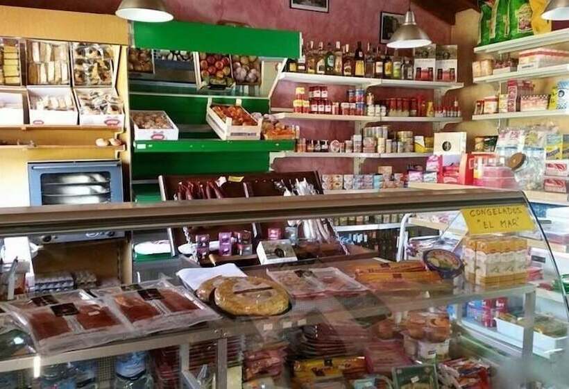 فندق Camping Villaviciosa