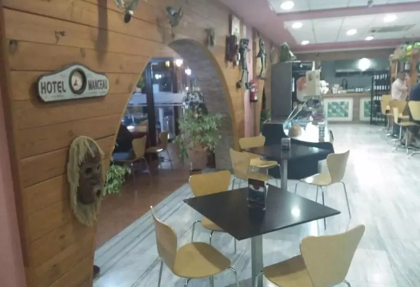 ホテル Restaurante Mirasierra