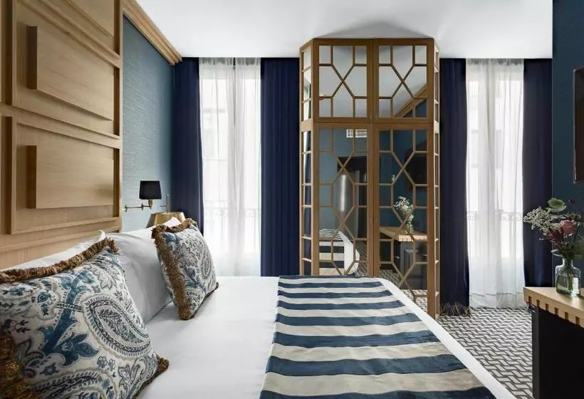 Hotelli Room Mate Alba