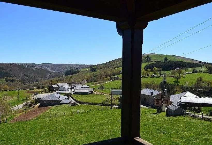 田舎風ホテル Casas Viduedo