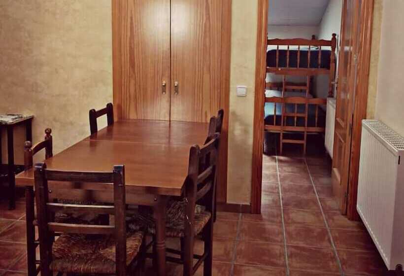 田舎風ホテル Hospedium Hotel Venta Sant Jordi