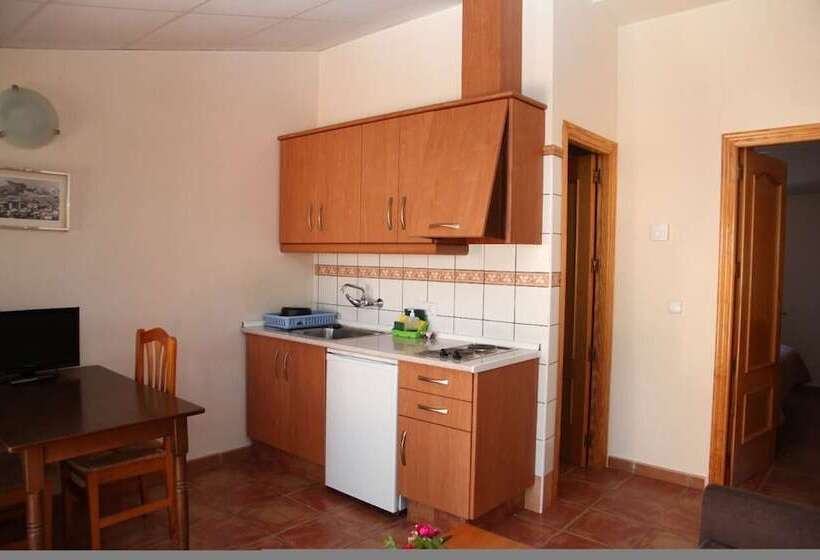 田舎風ホテル Hospedium Hotel Venta Sant Jordi