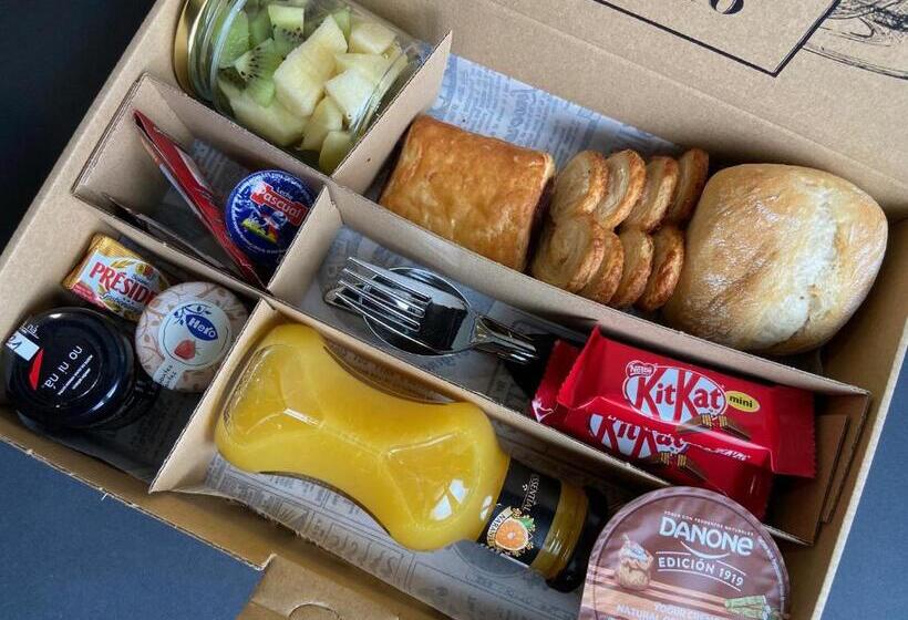 هتل Sweet Sevilla Suites