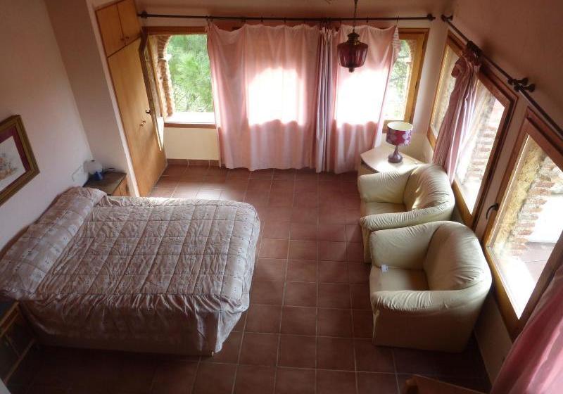 Mas Del Burga Adults Only