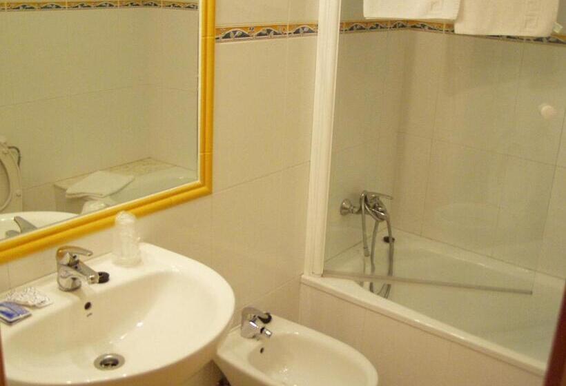 Pensión Playa Mar Cachadiñas