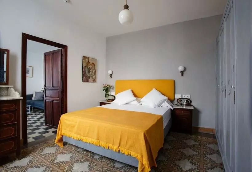 Suites Machado