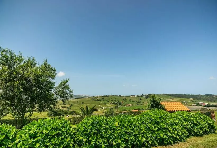 Aamiaismajoitus (B&B) Posada Lunada