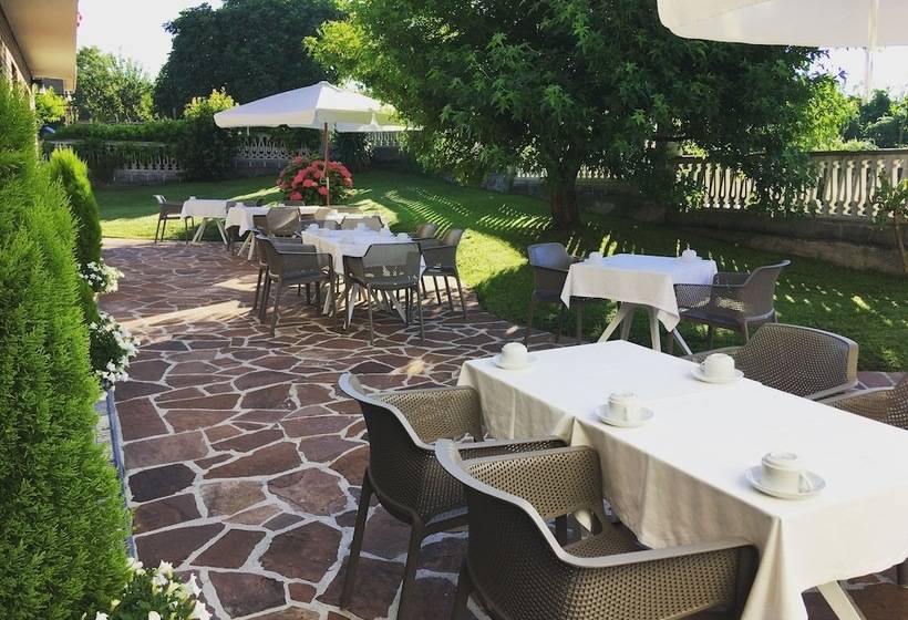 Bed and Breakfast Posada Lunada