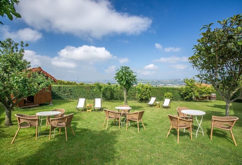 Bed and Breakfast Posada Lunada