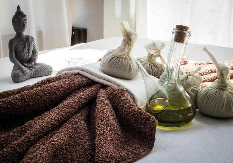 Cortijo De La Media Luna