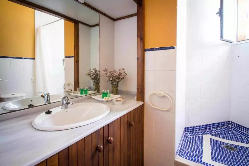 Cortijo De La Media Luna