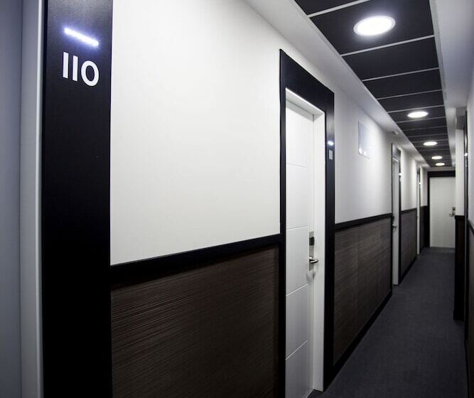 مسافرخانه Cc Atocha