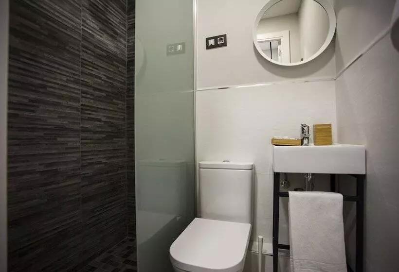 مسافرخانه Cc Atocha