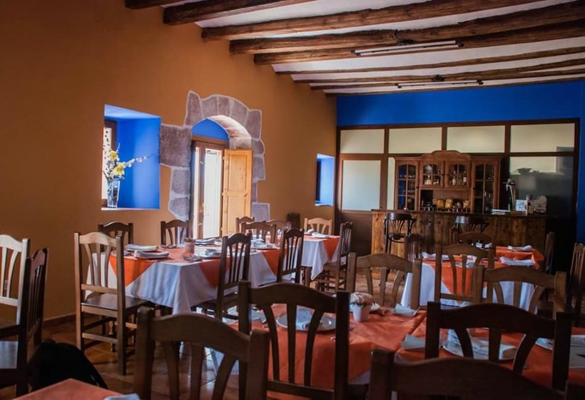 Hostel Parador Rural El Convento De Gotor