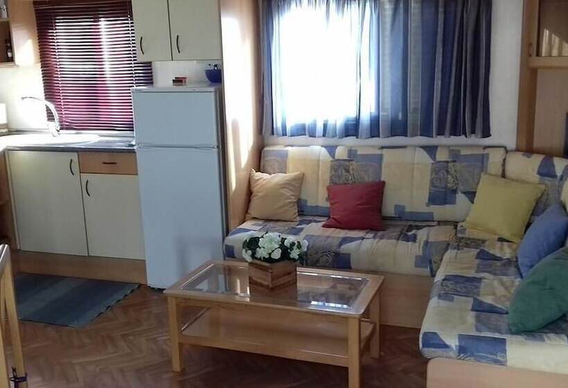 호텔 Camping Lluçanés