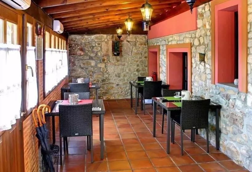 Hotelli L Alloru   Adults Only