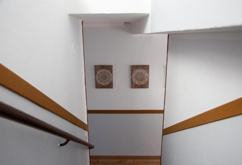 Отель La Casona De Cardes