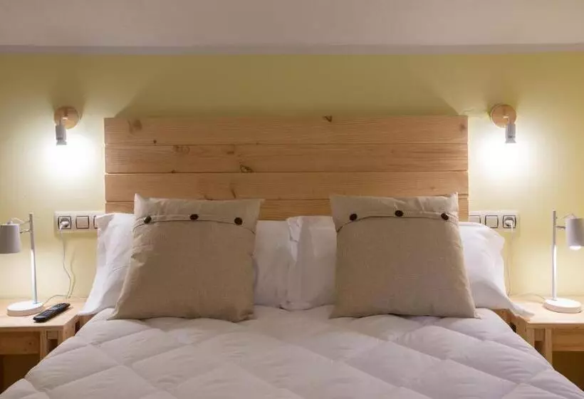 ホテル La Casona De Cardes