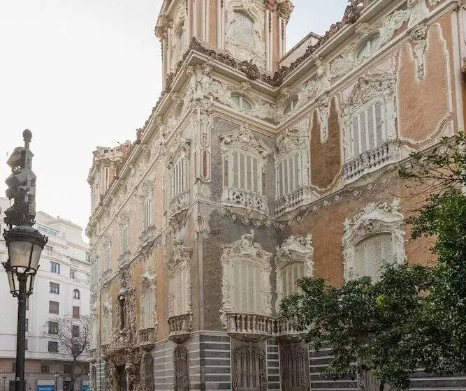 هتل Myr Marqués House