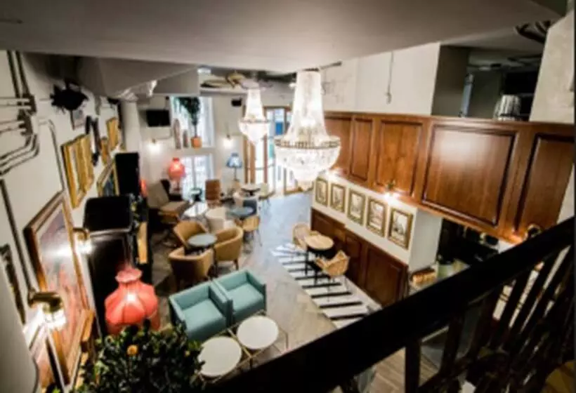 هتل Myr Marqués House
