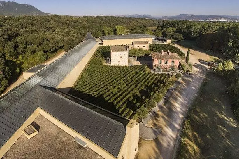 Hotelli Propiedad De Arínzano