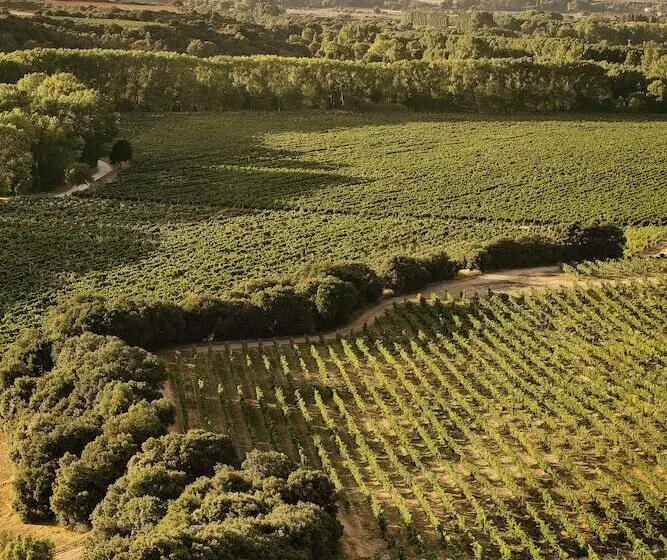 Hotelli Propiedad De Arínzano