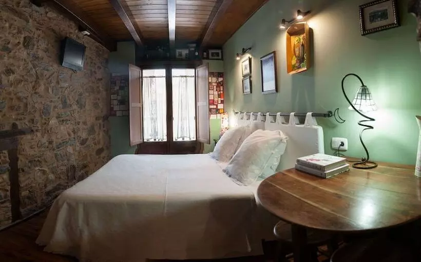 Micro Hostal La Puerta Del Perdón