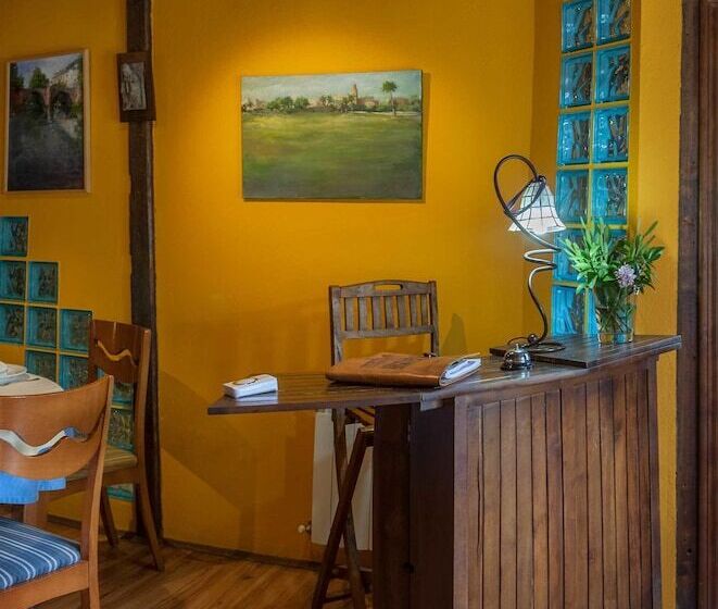 Micro Hostal La Puerta Del Perdón