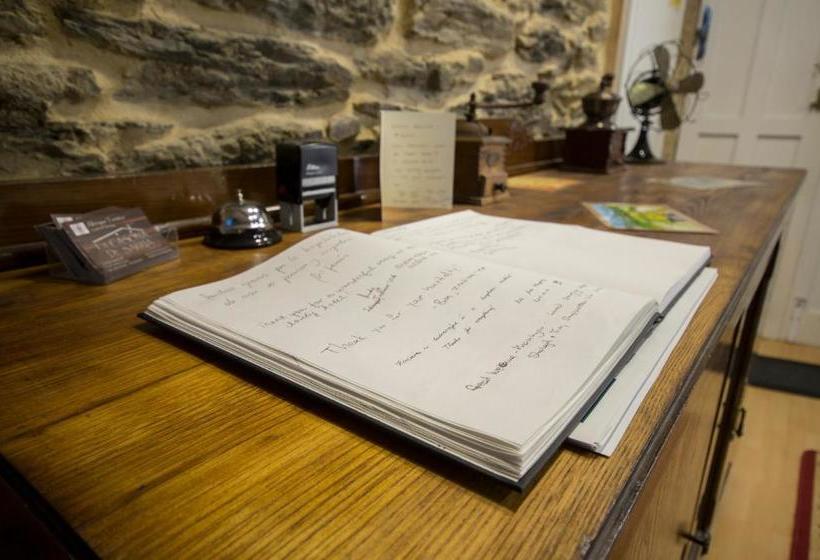 پانسیون Boutique Aloj Camino De Santiago