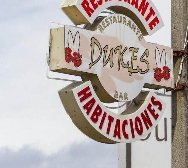 Пансион Dukes Habitaciones