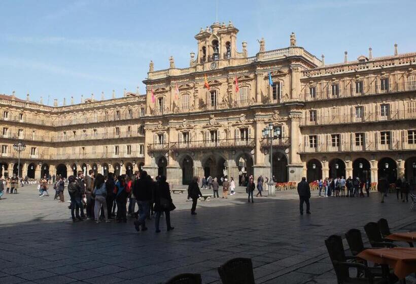 بنسيون Los Angeles Plaza