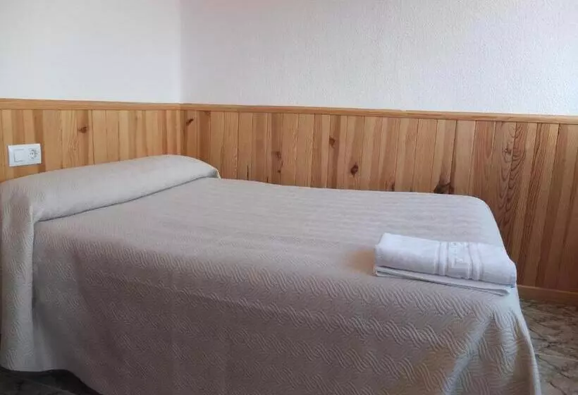 پانسیون Los Angeles Plaza