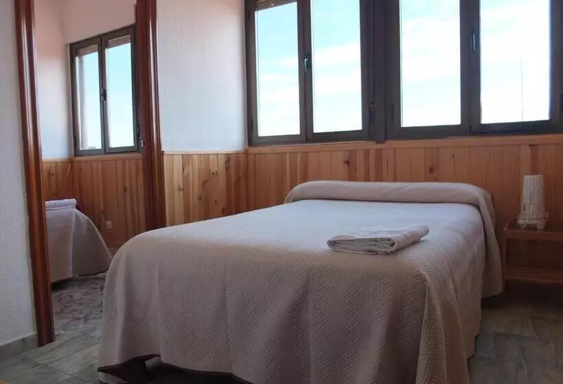 پانسیون Los Angeles Plaza