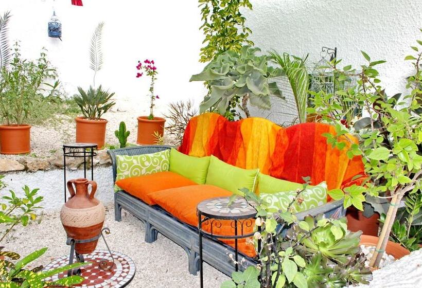 The Riad Azure – Moroccan Style B&b