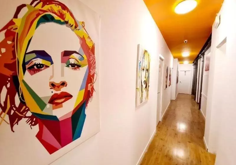 هاستل Arc House Madrid   Puerta Del Sol Only Adults