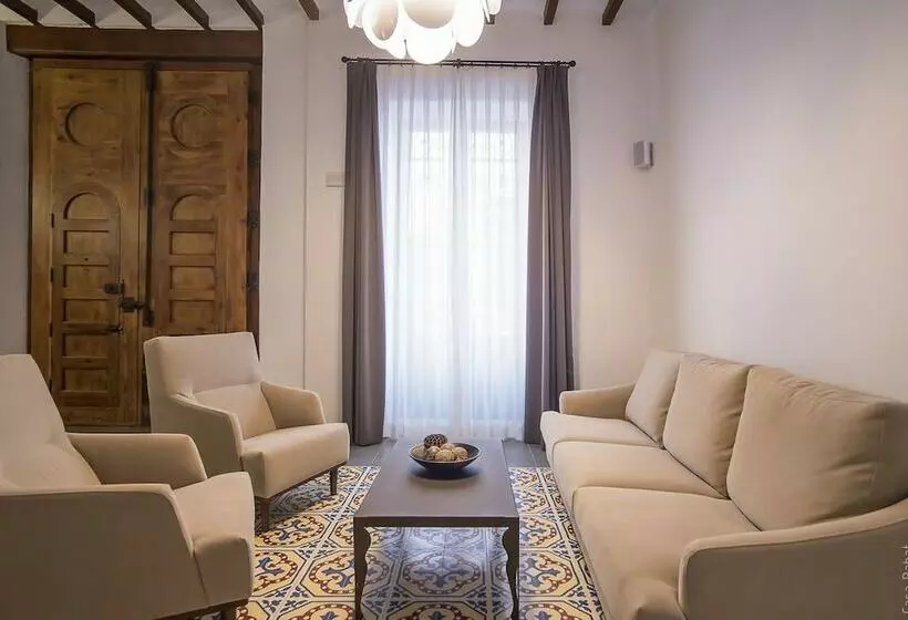 تختخواب و صبحانه Casa Rabat   Adults Only