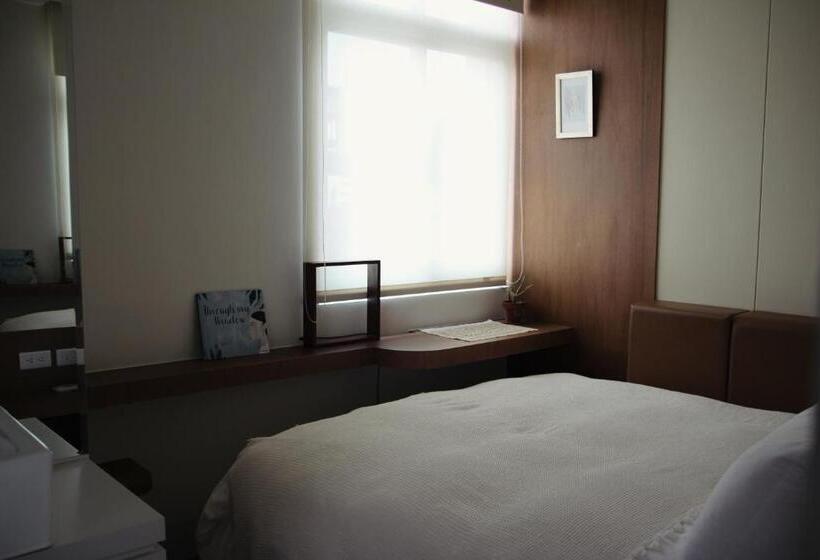 تختخواب و صبحانه Ho̍k House